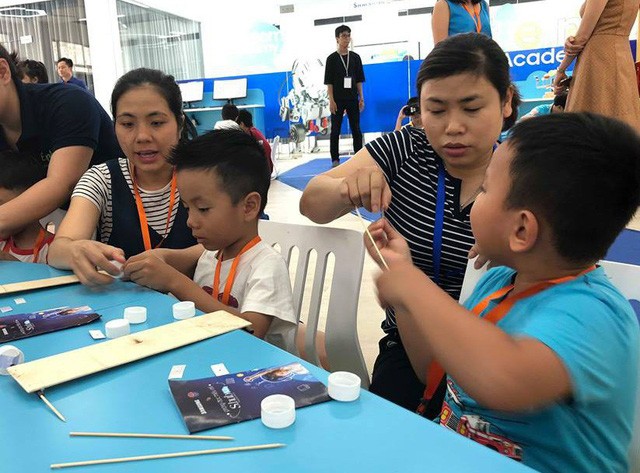 Ban đại diện phụ huynh: “Chọn vàng gửi mặt”! ảnh 2