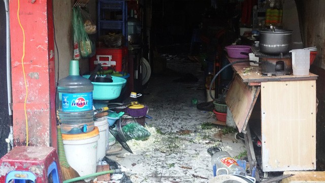 Hà Nội: Ngổn ngang hiện trường vụ cháy 9 ngôi nhà trên đường Đê La Thành ảnh 1