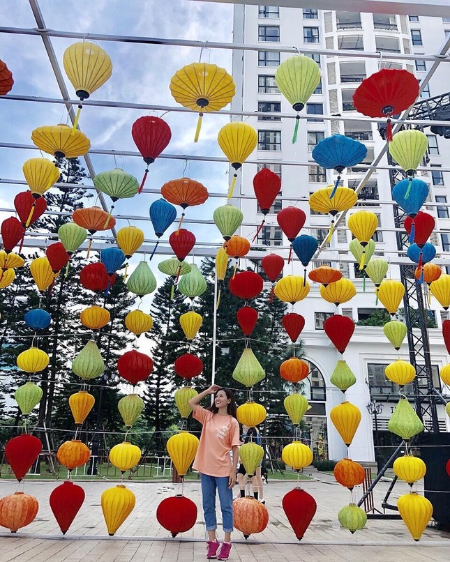 Trung Thu đừng "gato" với hội có gấu, Hà Nội có những nơi để bạn tìm thấy "nửa kia"! ảnh 7
