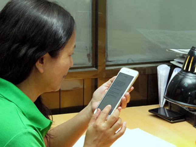Sổ liên lạc điện tử miễn phí sao lại thu tiền? ảnh 1