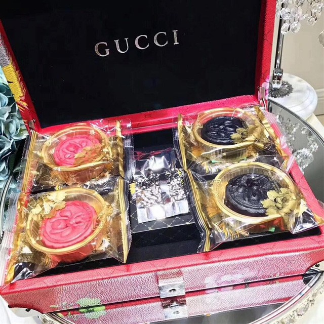 Bánh trung thu hiệu Hermes, Gucci, chị em bỏ 3 triệu đồng mua về chỉ để... ngắm ảnh 6