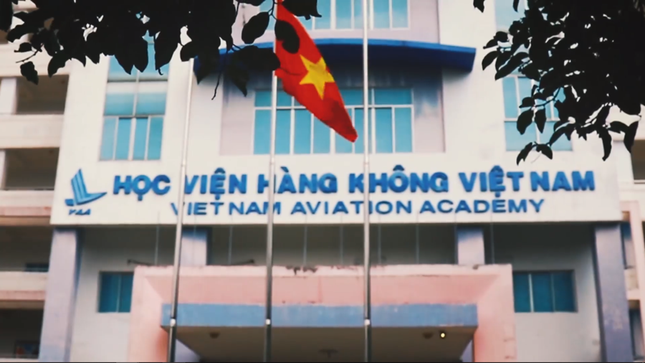 Ghé thăm Học viện Hàng không Việt Nam, ngôi trường không chỉ có trai xinh, gái đẹp! ảnh 1