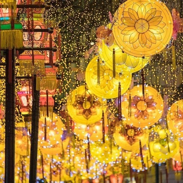 Dạo một vòng châu Á tận hưởng không khí đêm Trung Thu ở nhiều mảnh đất khác nhau ảnh 8