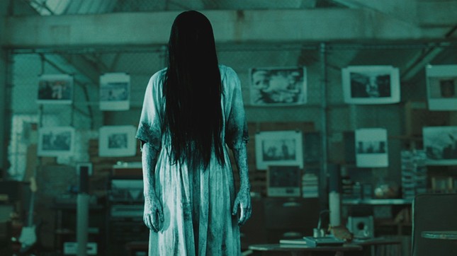 Những bộ phim "rợn tóc gáy" mà bạn nhất định phải xem trước thềm Halloween! ảnh 2