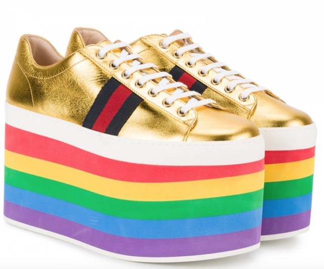 Cùng điểm qua những siêu phẩm Sneakers dành tặng cộng đồng lục sắc ảnh 7