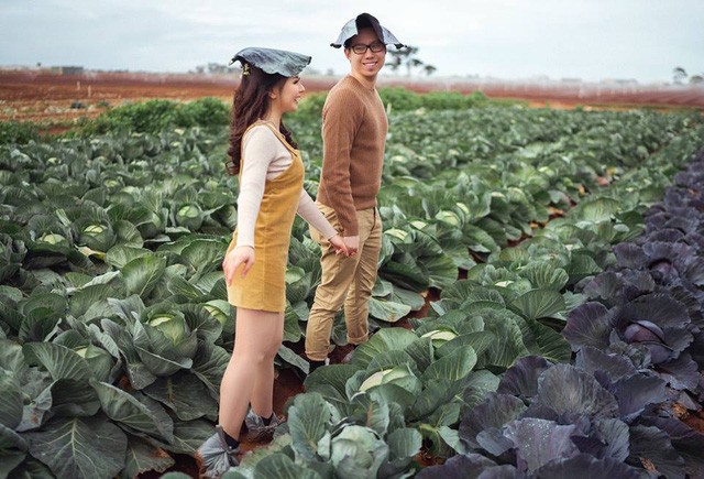 Chuyện tình đôi bạn hàng xóm đi nửa vòng trái đất mới gặp nhau ảnh 11