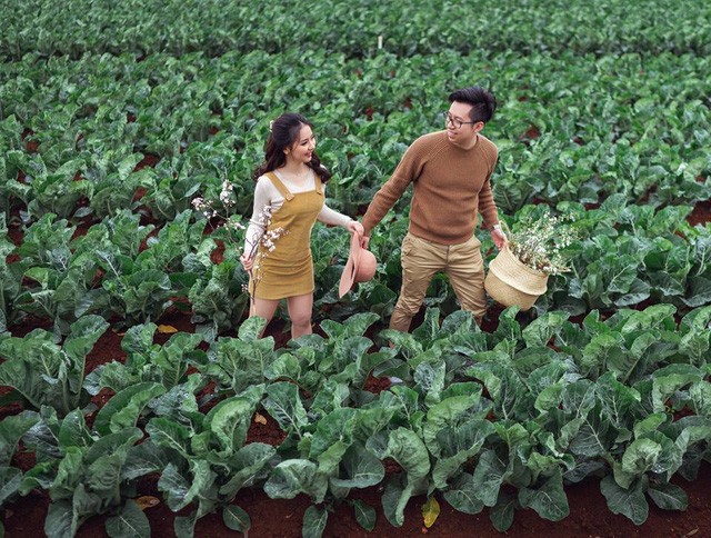 Chuyện tình đôi bạn hàng xóm đi nửa vòng trái đất mới gặp nhau ảnh 7