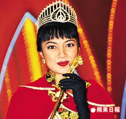 Chiêm ngưỡng "nhan sắc" của tân Hoa hậu Hong Kong, thêm một phen giật mình với "người đẹp Trư Bát Giới" ảnh 12