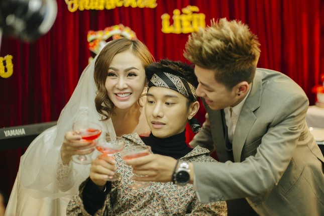 Juun Đăng Dũng ra mắt MV đặc biệt tặng "hội bạn trai cũ của cô dâu" đúng mùa cưới ảnh 4