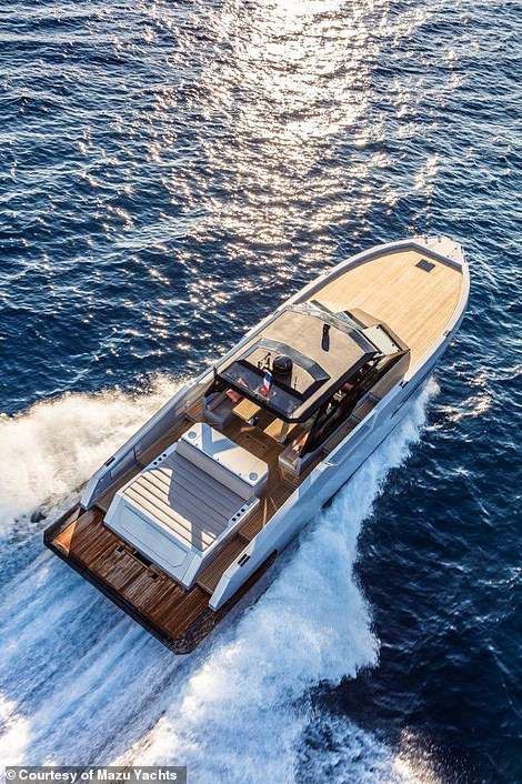 Du thuyền cao tốc sang trọng nhất thế giới với giá 24 tỉ đồng trông như thế nào? ảnh 5