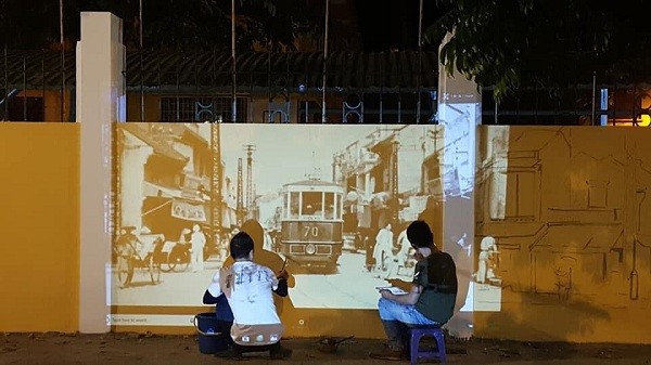 Hà Nội: THPT Phan Đình Phùng "thay áo mới" bằng tranh tường đẹp lung linh như phố bích họa ảnh 4