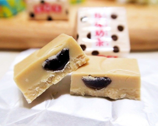 Không chỉ món lạ bánh trà sữa, kẹo ngọt trân châu cũng đang gây "bão" với teen! ảnh 2