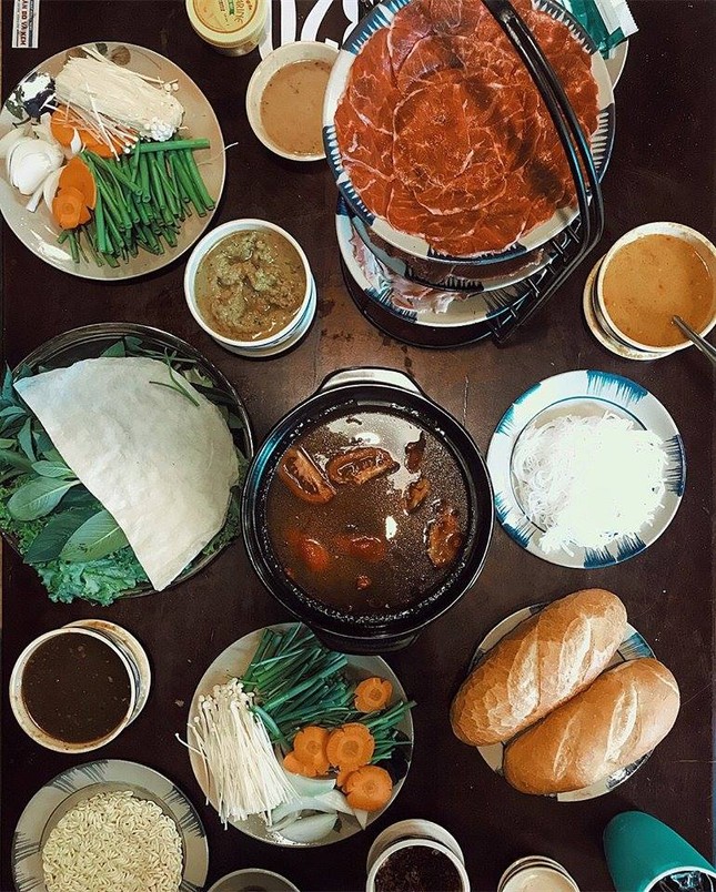 Xuất hiện đúng ngày Hà Nội trở lạnh, bò nhúng súp Sài Gòn nóng sốt thách thức cả gió mùa ảnh 2