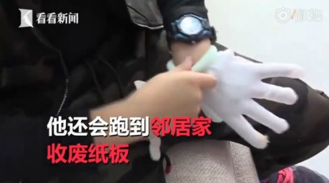 Cậu bé trộm tiền ông bà, hình phạt của người mẹ khiến dân mạng tấm tắc khen ảnh 2