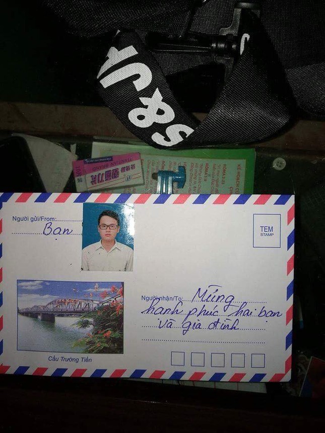 Phong cách mừng cưới "bá đạo" chứng minh hội bạn thân là những đứa "lầy" và "nhây" nhất quả đất! ảnh 4