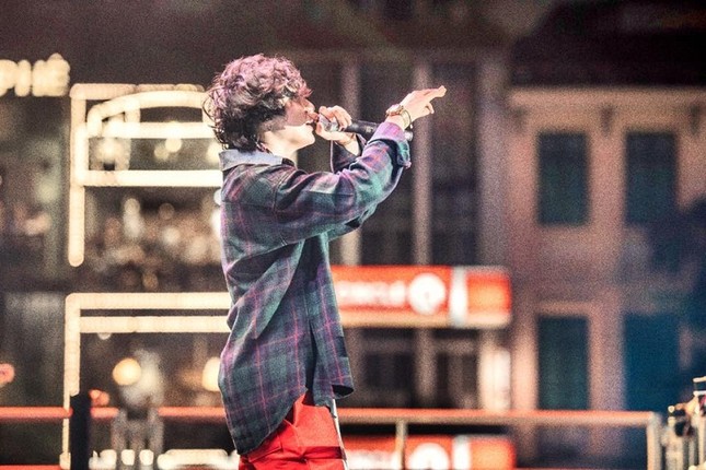 Cả V-Pop đã ai dám thử nhiều kiểu tóc như Sơn Tùng M-TP? ảnh 7
