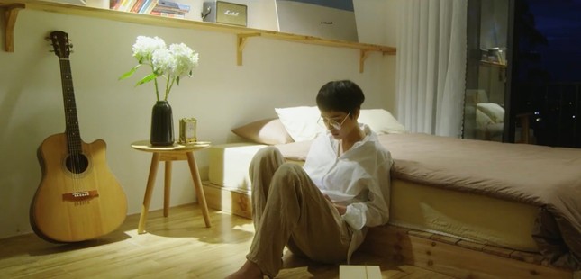 Hiền Hồ thừa nhận bản thân từng "điên" khi yêu trong MV mới ảnh 4