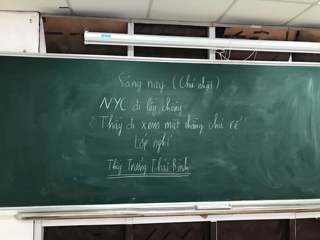 Thầy giáo Thái Bình cho học sinh nghỉ để đi đám cưới người yêu cũ? ảnh 1