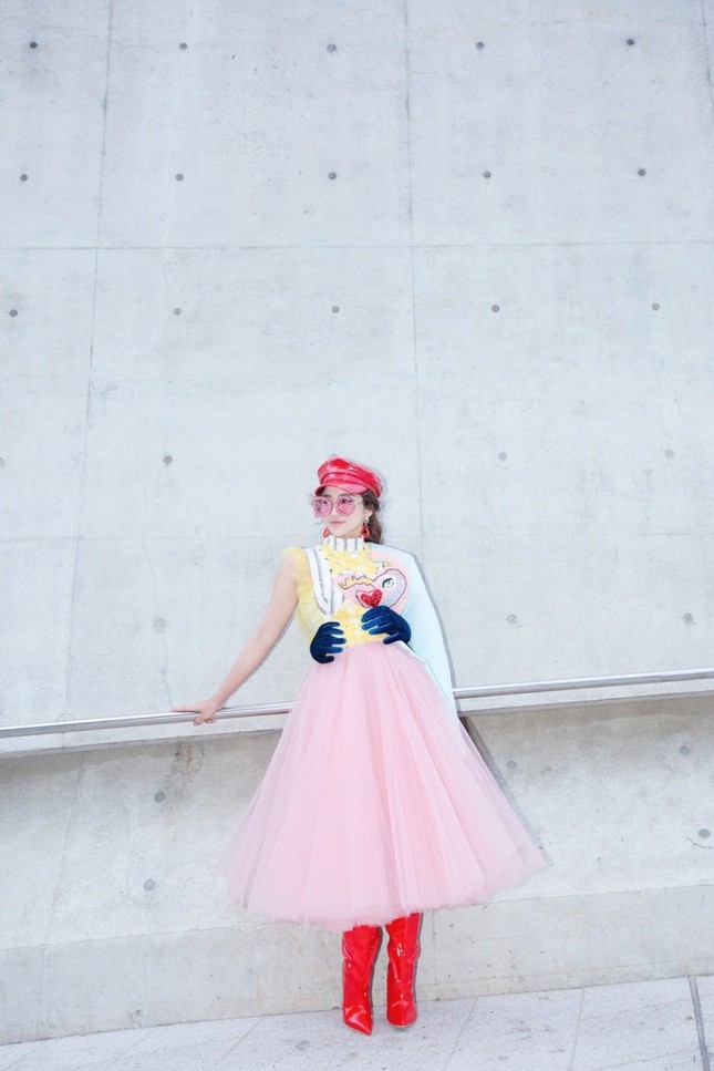 Lần đầu tham dự "Seoul Fashion Week", Thiên Nga "The Face" được xuất hiện trên Instagram của Vogue ảnh 1