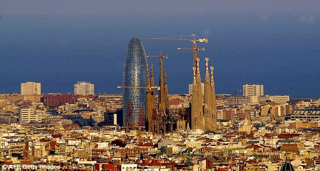 Tây Ban Nha: Vương cung thánh đường Sagrada Família được cấp phép xây dựng sau... 136 năm ảnh 3