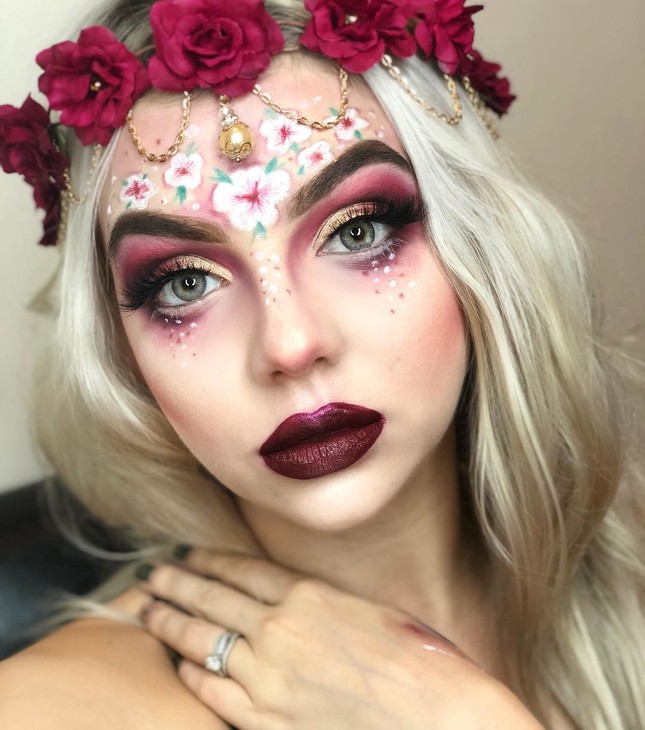 Những xu hướng make-up "chất lừ" giúp bạn nổi bật trong đêm Halloween ảnh 9