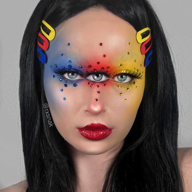 Những xu hướng make-up "chất lừ" giúp bạn nổi bật trong đêm Halloween ảnh 15