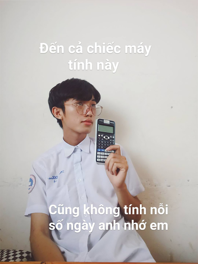 Tỏ tình bằng hoa quả đã là gì, "thả thính" bằng thước kẻ, máy tính mới chuẩn "thanh xuân" ảnh 1