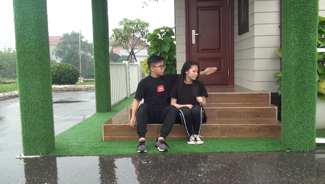 Teen THPT Phan Bội Châu (Vinh) "lên lịch" trải nghiệm lịch sử Nga trong dạ hội hoành tráng ảnh 5