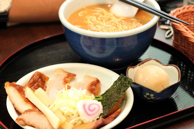 10 nhà hàng ramen phải thử một lần khi đến Singapore ảnh 8