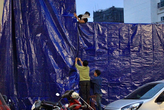 Hà Nội: Sập tường nhà gần hồ Hoàn Kiếm, hàng trăm người hoảng loạn ảnh 11