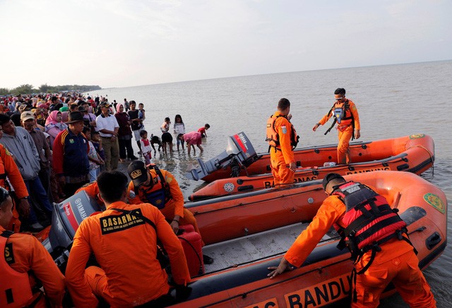 Toàn bộ 189 nạn nhân trên máy bay Indonesia có thể đã chết ảnh 6