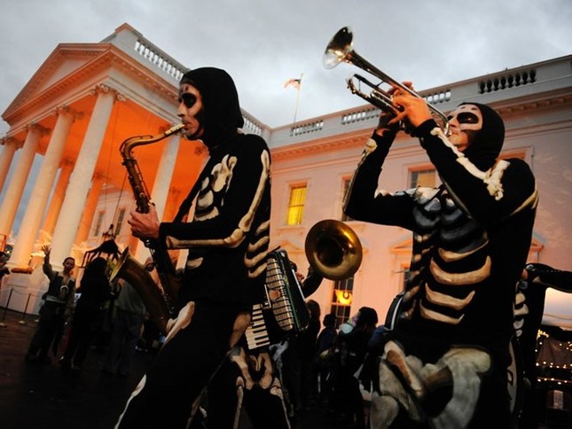Khám phá lễ hội Halloween thú vị dành cho thiếu nhi ở Nhà Trắng ảnh 7