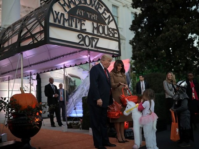 Khám phá lễ hội Halloween thú vị dành cho thiếu nhi ở Nhà Trắng ảnh 18