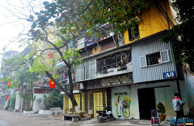 Những con phố bích họa cho giới trẻ tha hồ "sống ảo" giữa lòng Thủ đô ảnh 2