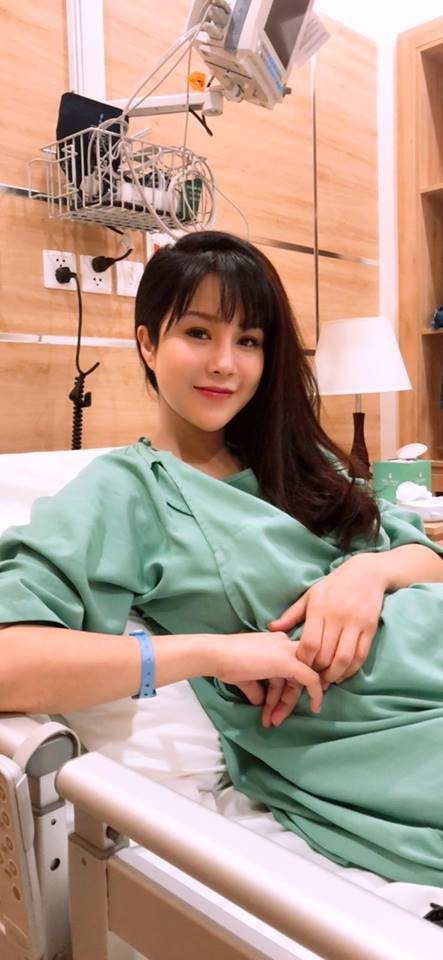 Ngày đầu tháng nhiều tin vui: Diệp Lâm Anh cùng Đinh Ngọc Diệp đã hạ sinh con đầu lòng ảnh 3
