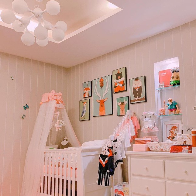 Ngày đầu tháng nhiều tin vui: Diệp Lâm Anh cùng Đinh Ngọc Diệp đã hạ sinh con đầu lòng ảnh 4