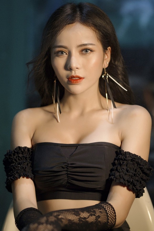 Tung sản phẩm solo đầu tay, Kim Thành (S-Girls) kể chuyện vận xui đeo bám khi thực hiện MV ảnh 3