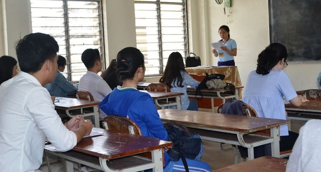 Kiểm tra 1 tiết bằng đề chung có gây áp lực cho giáo viên, học sinh? ảnh 1