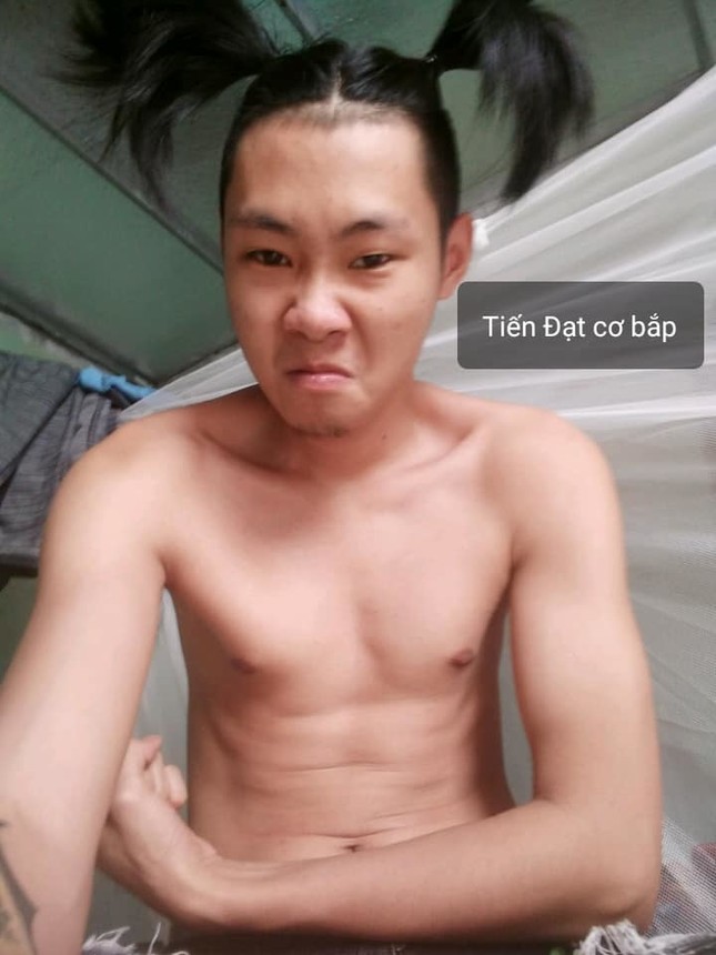 Bộ ảnh tạm biệt bộ tóc "quý tộc” của thanh niên sắp đi nghĩa vụ khiến dân mạng phì cười ảnh 14