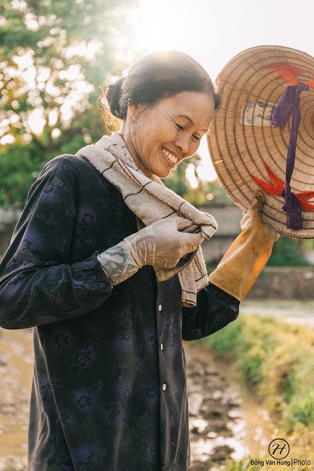 Tâm sự của chàng trai lần đầu tiên đưa mẹ đi du lịch khiến cộng đồng mạng "giật mình" suy ngẫm ảnh 4