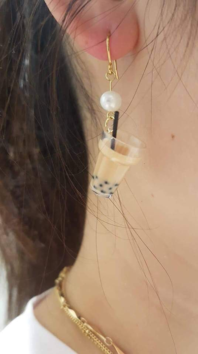 Dân mạng “phát cuồng” với bông tai ly trà sữa trân châu giúp các nàng hút mọi ánh nhìn ảnh 2