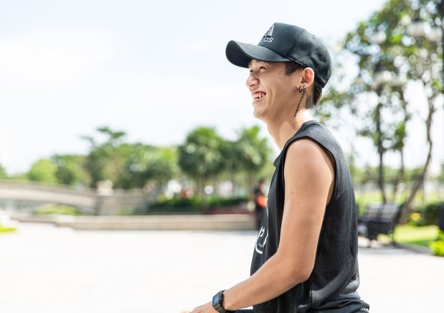 Diễm My 9x rủ Khả Ngân, Mâu Thủy, Mai Ngô lập "team" chinh phục đường chạy cự ly 42km ảnh 4