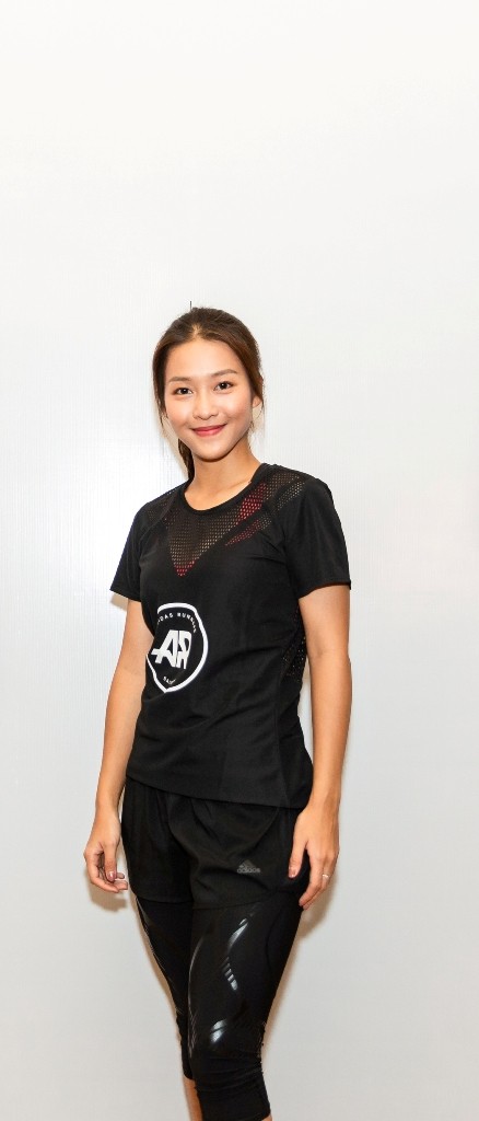 Diễm My 9x rủ Khả Ngân, Mâu Thủy, Mai Ngô lập "team" chinh phục đường chạy cự ly 42km ảnh 7