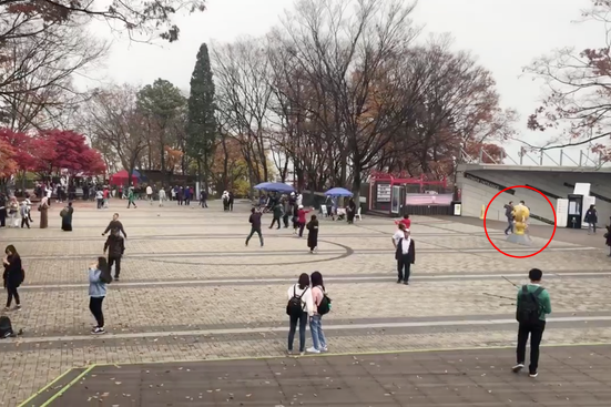 Lại xuất hiện dòng chữ tiếng Việt tại tháp Namsan, Hàn Quốc khiến dân mạng bức xúc ảnh 4