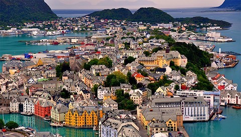 Lộ diện top 10 quốc gia người dân giàu nhất thế giới 2018 ảnh 5