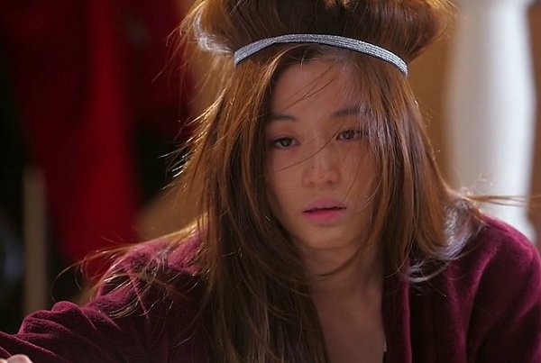 Tâm sự của hội gái ế "bền vững”: Từ bé đến lớn chưa từng được hỏi "Em ăn cơm chưa?" ảnh 1