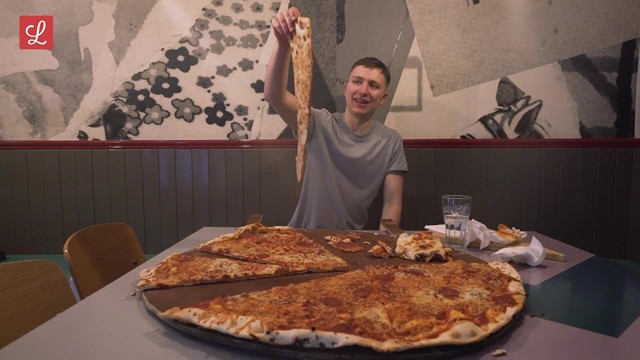 Ăn một cái pizza thôi, nhưng là thách thức chưa ai vượt qua của những tín đồ ẩm thực ảnh 2