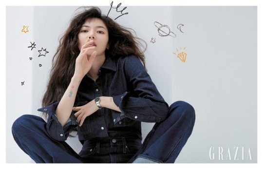 Bỏ kiểu trang điểm đậm quen thuộc, HyunA tự tin khoe mặt mộc 100% trên bìa tạp chí! ảnh 2