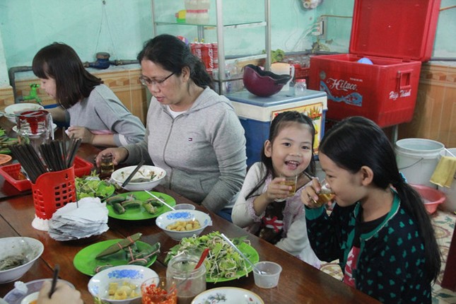 Bún cua "thối", ai lỡ ăn dễ ghiền ảnh 10