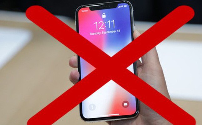 iPhone X thoát khỏi "cửa tử" nhờ việc đàn em iPhone Xs... ế ẩm! ảnh 1